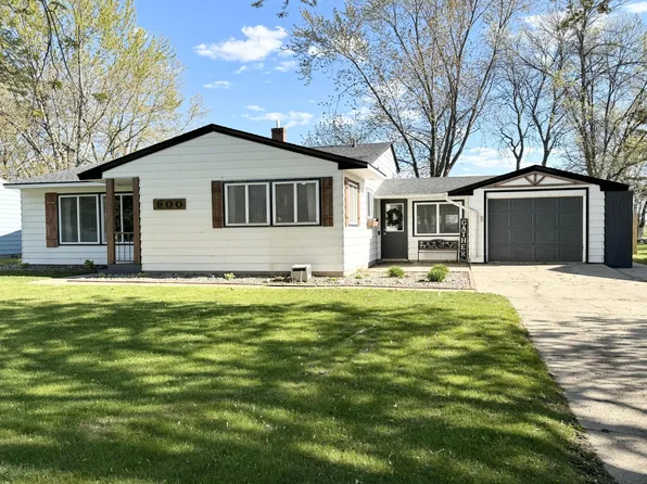 900 Westwood Dr SW, Alexandria, MN 56308