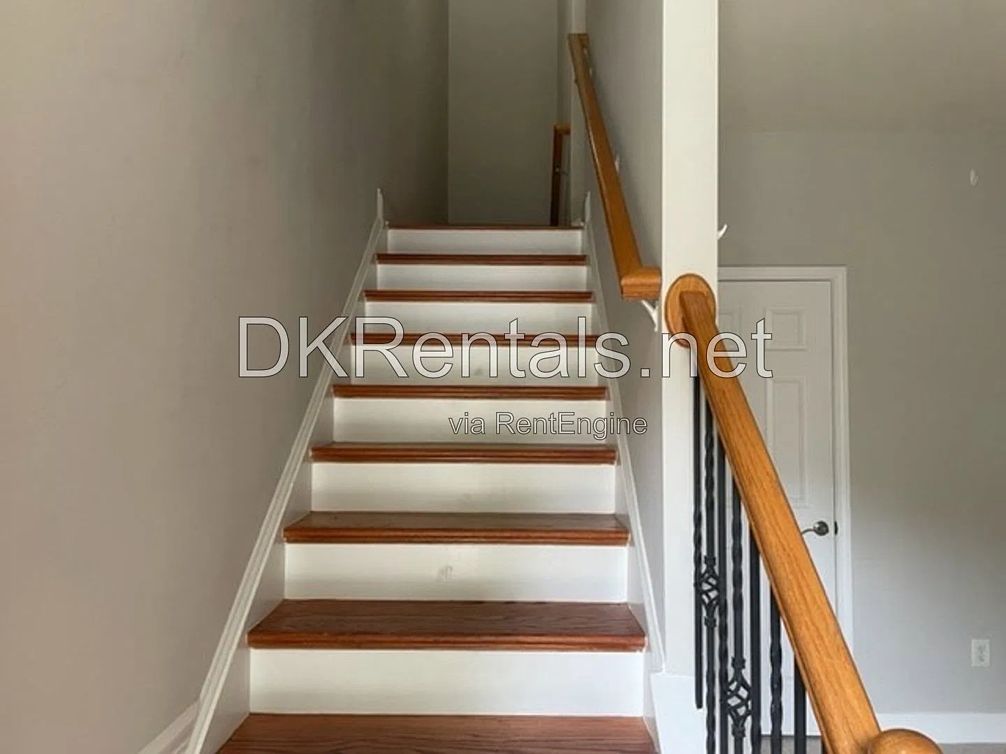 2 bed, 2.5 bath, 1270 sqft, $2,350 — Photo 4
