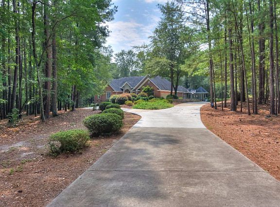 2nd image of 404 Lake Murray Dr