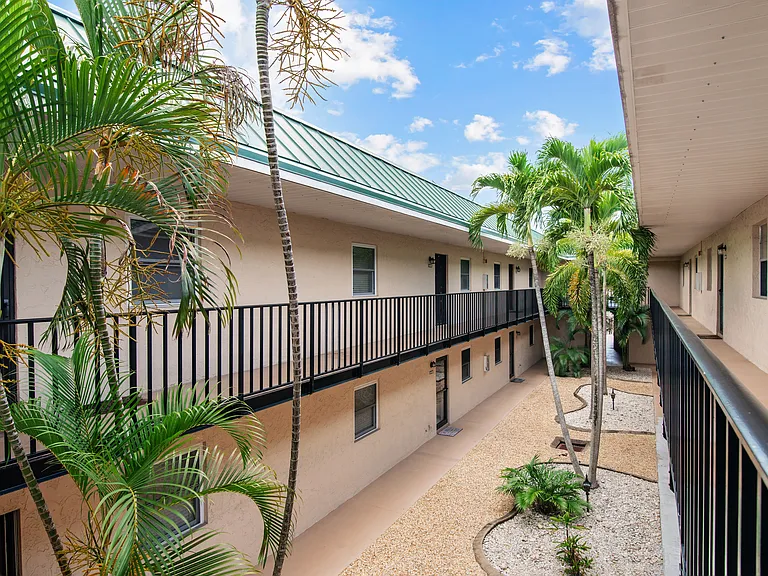 3903 Del Prado Blvd S #203 — Photo 2