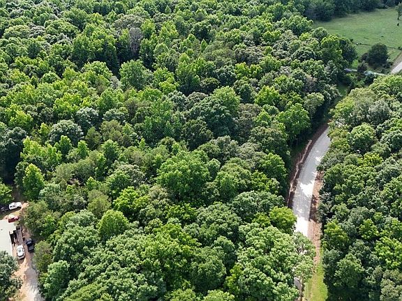 5th image of 893 Hickory Hills Road