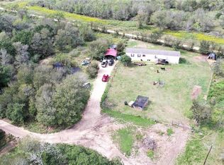 525 Paint Brush Trl, Lockhart, TX 78644