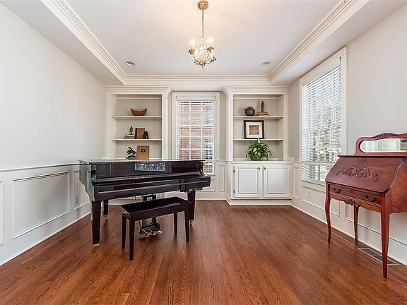 5th image of 7731 Arboretum Ct