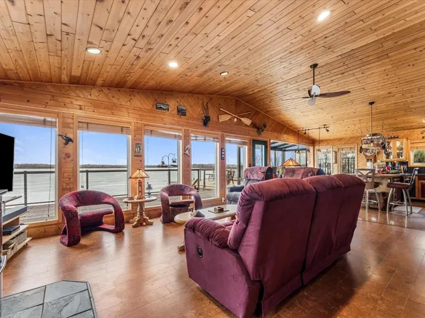 5039 6th St, Rural Lac Ste Anne County, AB T5M 2T8