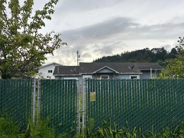 337 2nd Ave, Rio Dell, CA 95562