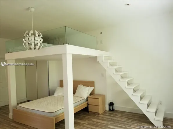 1045 Meridian Ave APT 4, Miami Beach, FL 33139