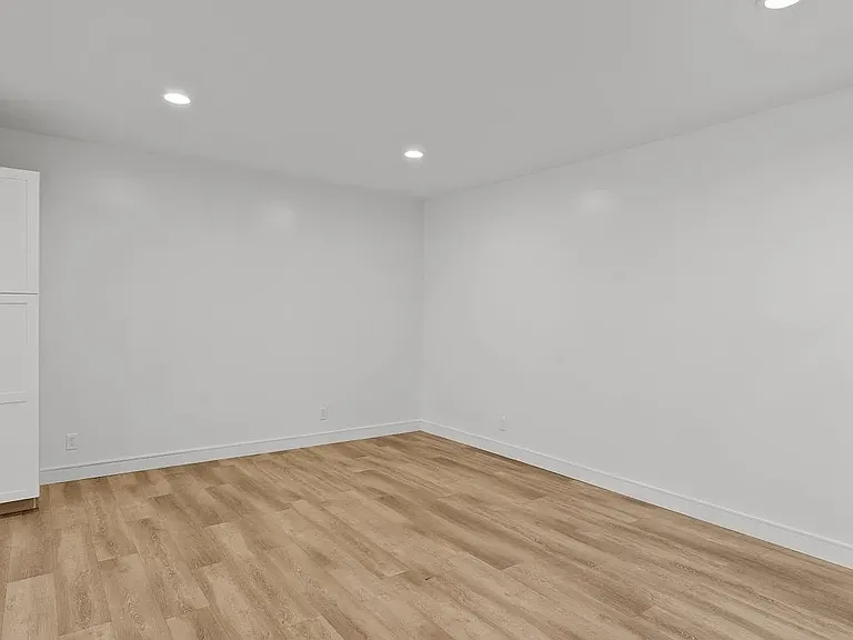 5653 Buffalo Ave — Photo 14