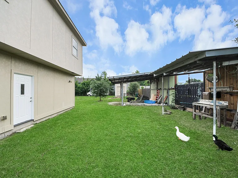 2608 Bostic St — Photo 17