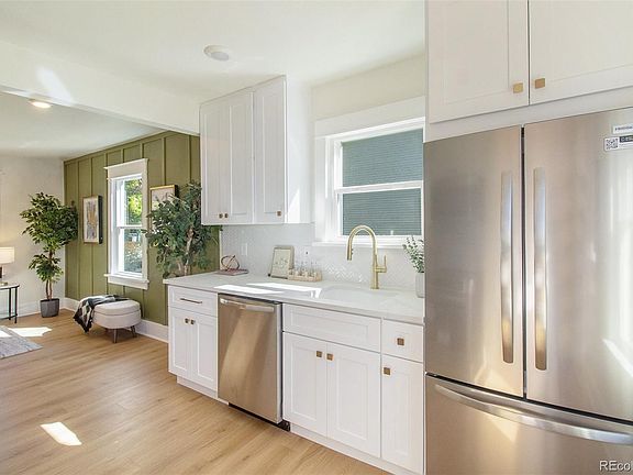 3rd image of 1649 Rosemary Street