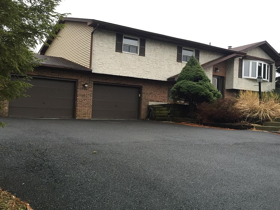 1st image of 4290 Windswept Dr