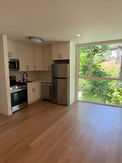 11746 Bellagio Rd — Photo 3