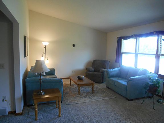 3rd image of 11141 Autumn Dr