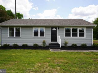 8177 Hawthorn Ln, Hebron, MD 21830