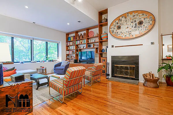 Sold by NMRE | media 4