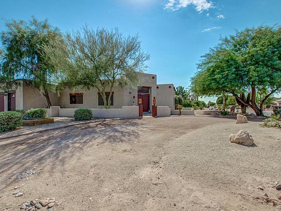 4th image of 8903 W Country Club Trl