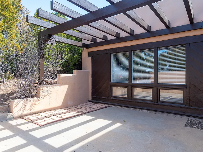 377 Calle Loma Norte — Photo 15