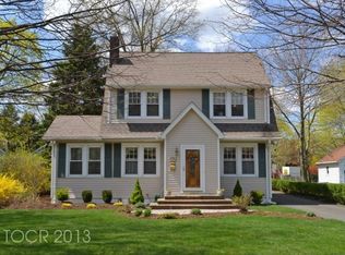 330 N Van Dien Ave, Ridgewood, NJ 07450