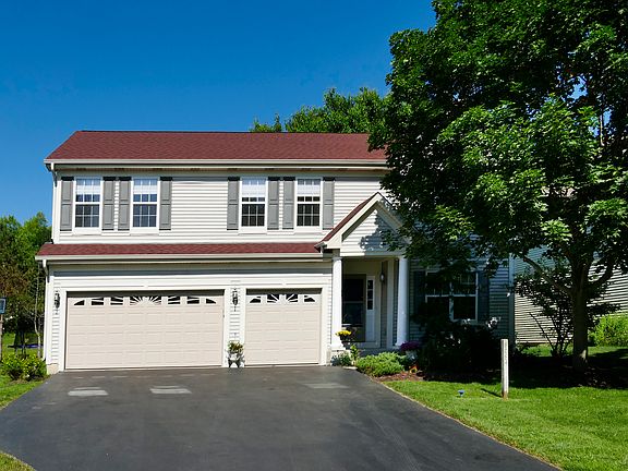 2nd image of 8054 Orchard Cmns W