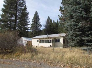 136 School St, Crescent Mills, CA 95934