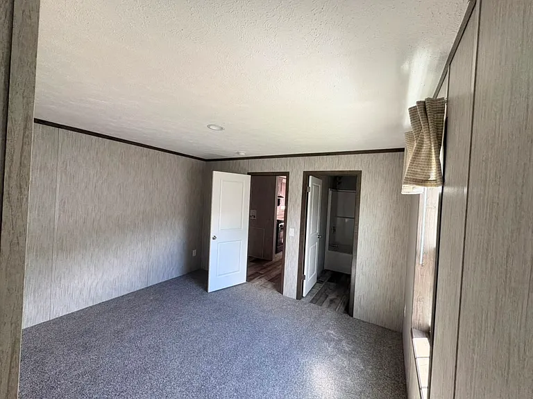 156 Shenango Park Rd #77 — Photo 12