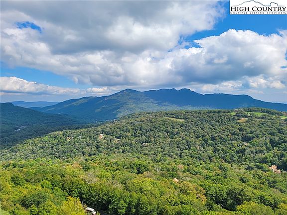 3rd image of 303 Sugar Top Drive #2008