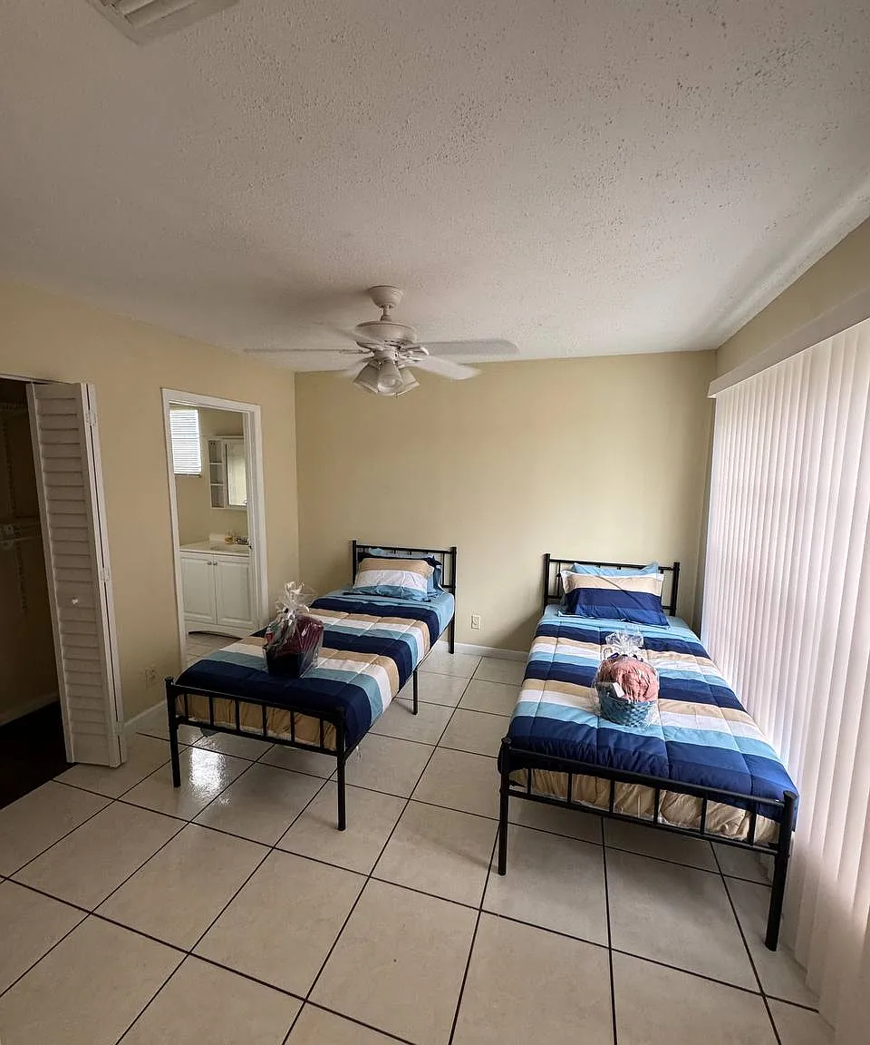 4 bed, 1732 sqft, $850 — Photo 4