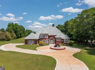 3030 Berry Rd, Loganville, GA 30052