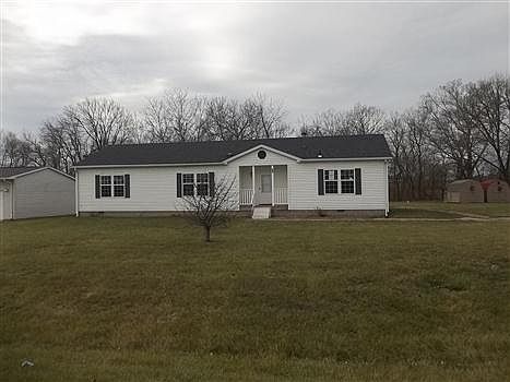 1st image of 69 Chief Ln