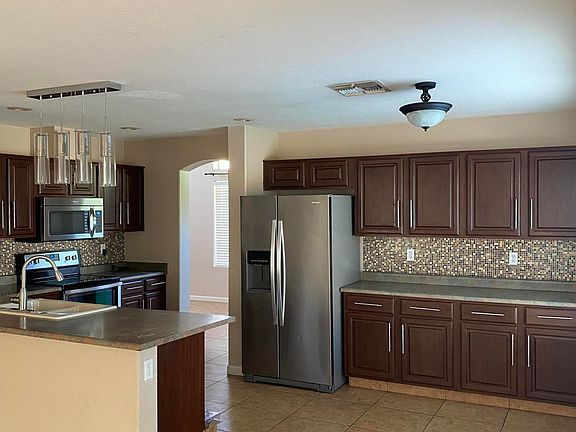 3rd image of 2171 S Karen Dr