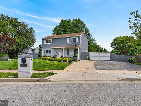 3rd image of 3947 Susanna Rd