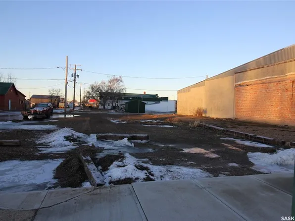 265 Centre STREET, Shaunavon, SK S0N 2M0