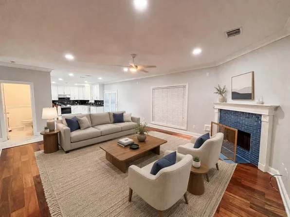 19207 Poplar Trails Ln, Tomball, TX 77375