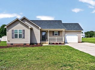 136 Middle Landing Dr, Smithfield, NC 27577