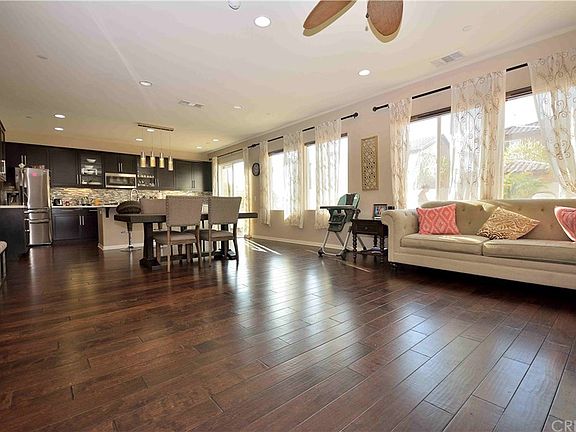 5th image of 670 Whalen Way