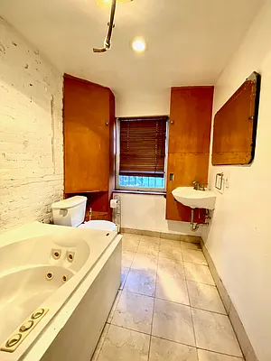 Rented by Oxford Property Group | media 4