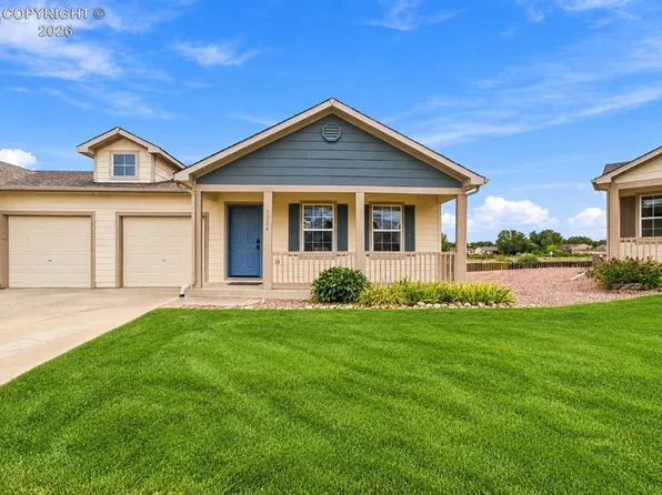 1324 Silver Hawk Ct, Pueblo, CO 81008