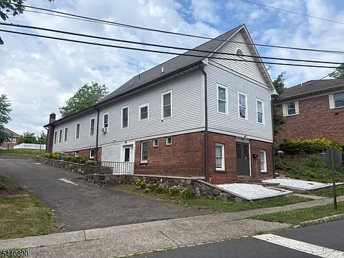 192 Central Ave Photo 1
