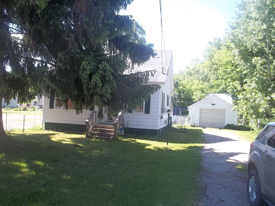 1st image of 116 Vesta St