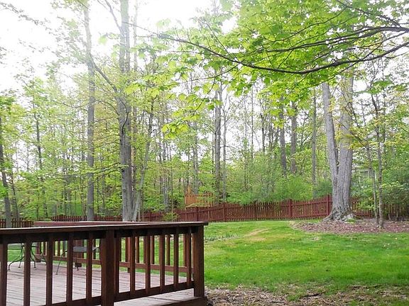 3rd image of 32683 S Burr Oak Dr