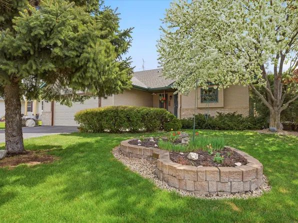 3110 Bluebell Ave N, Brooklyn Park, MN 55443