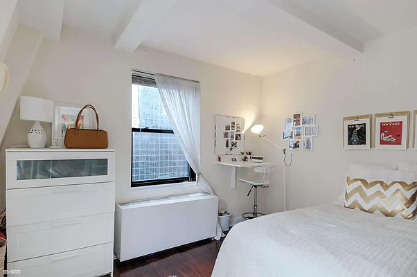 Sold by Citi Habitats | media 13