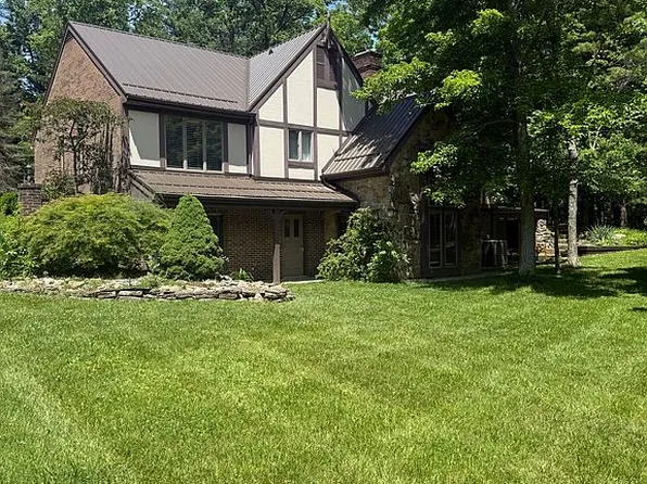 5525 Brushy Fork Rd, Batavia, OH 45103