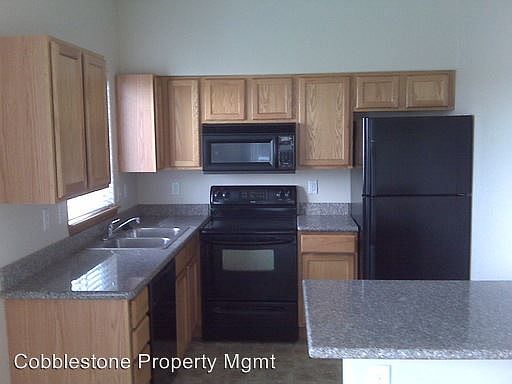 2nd image of 1927 E Wilson Ln