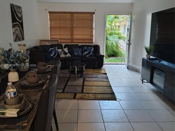 1350 NE 119th St, Miami, FL
