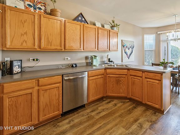 5th image of 6755 Slate Dr