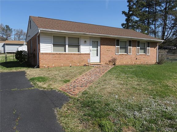 4th image of 2220 Binford Ln