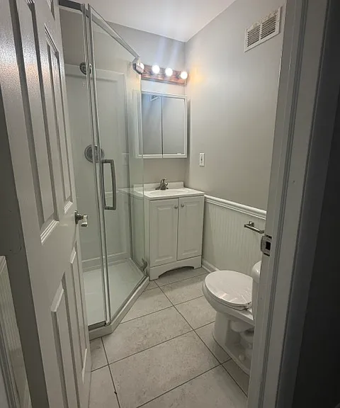 2200 Central Ave — Photo 8