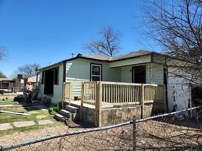 1st image of 228 Holly St #230
