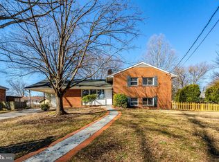 5503 Hinton St, Springfield, VA 22151