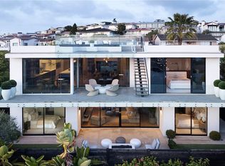 428 Serra Dr, Corona Del Mar, CA 92625